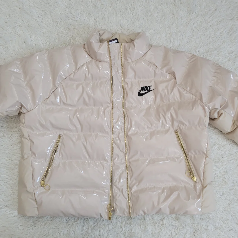 NWT Nike Icon Clash Puffer Jacket - Picture 9 of 15